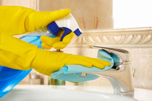 Professional fabric care for curtains in a Lambeth home