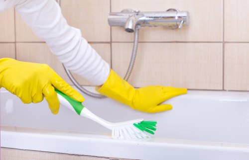 Deep mattress cleaning treatment with local access considerations